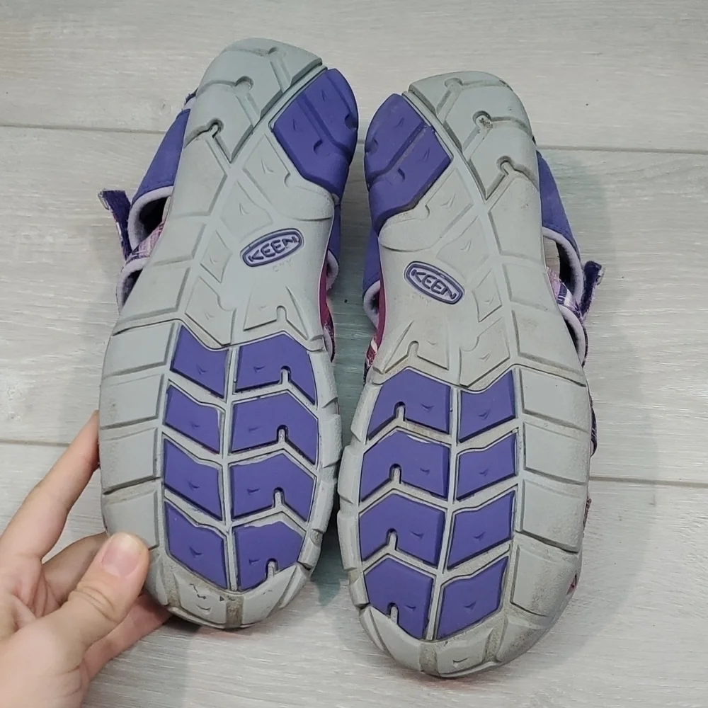 Keen Womens Outdoor Hiking Waterproof Comfort Sandals shoes sz 6